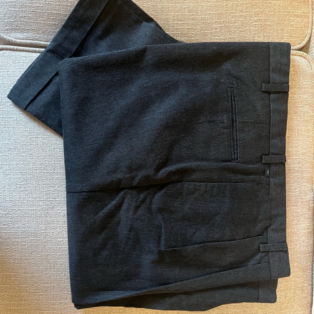 Dockers 40/34 Black Stain Defender Pants